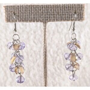 Lavender Beaded Dangle Earrings Silver Tone Cluster Drop Lightweight Jewelry